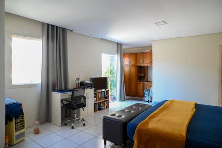 Casa à venda com 175m², 3 quartos e 2 vagas Casa à venda com 175m², 3 quartos e 2 vagasQuarto 3 - Suite