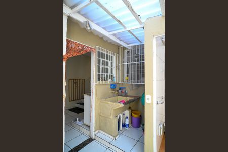 Casa à venda com 175m², 3 quartos e 2 vagas Casa à venda com 175m², 3 quartos e 2 vagasÁrea de Serviço