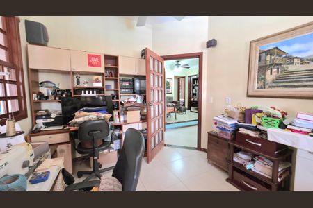 Casa à venda com 447m², 5 quartos e 4 vagas