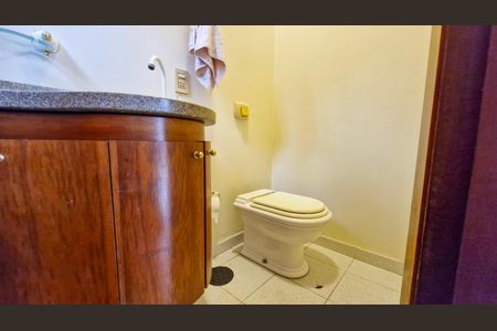 Casa à venda com 483m², 5 quartos e 5 vagas