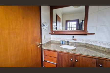 Casa à venda com 483m², 5 quartos e 5 vagas