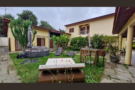 Casa à venda com 483m², 5 quartos e 5 vagas