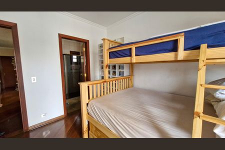 Casa à venda com 483m², 5 quartos e 5 vagas