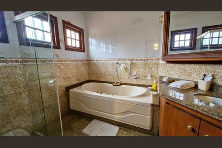 Casa à venda com 483m², 5 quartos e 5 vagas