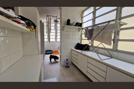 Casa à venda com 483m², 5 quartos e 5 vagas