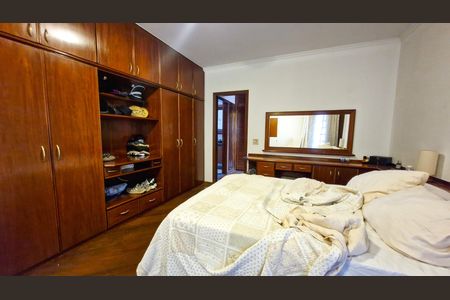 Casa à venda com 483m², 5 quartos e 5 vagas