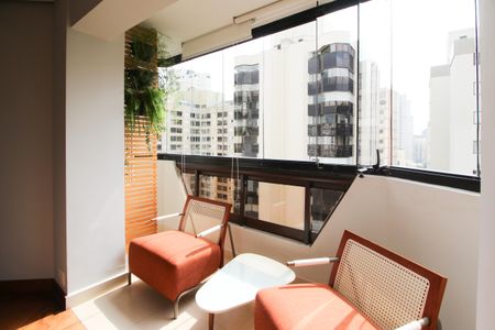 Sala de apartamento à venda com 2 quartos, 150m² em Vila Uberabinha, São Paulo