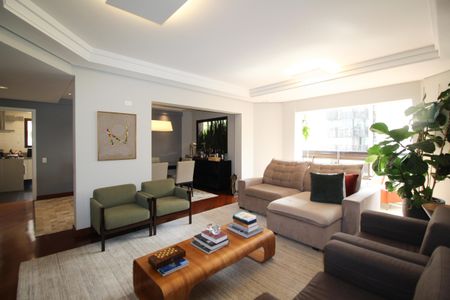 Apartamento à venda com 150m², 2 quartos e 2 vagasSala