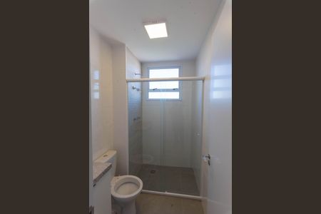 Apartamento para alugar com 64m², 2 quartos e 1 vaga Apartamento para alugar com 64m², 2 quartos e 1 vagaBanheiro da Suíte