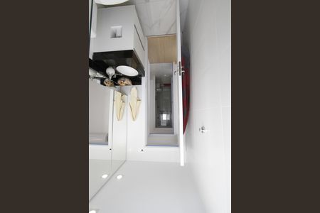 Apartamento à venda com 60m², 2 quartos e 2 vagasBanheiro da Suíte