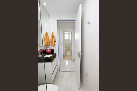 Apartamento à venda com 60m², 2 quartos e 2 vagasBanheiro Social
