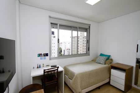 Apartamento à venda com 60m², 2 quartos e 2 vagasQuarto 1