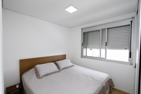 Apartamento à venda com 60m², 2 quartos e 2 vagasQuarto 2 - Suíte