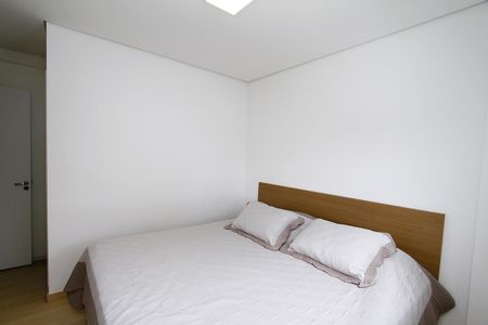 Apartamento à venda com 60m², 2 quartos e 2 vagasQuarto 2 - Suíte