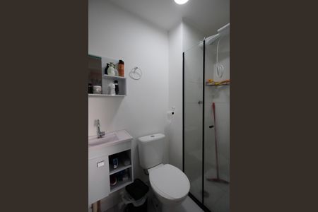 Apartamento para alugar com 33m², 2 quartos e sem vaga Apartamento para alugar com 33m², 2 quartos e sem vagaBanheiro
