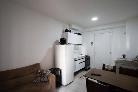 Apartamento para alugar com 33m², 2 quartos e sem vaga Apartamento para alugar com 33m², 2 quartos e sem vagaCozinha / Sala
