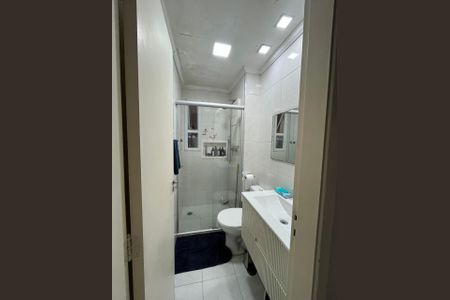 Banheiro de apartamento para alugar com 2 quartos, 45m² em Vila Prudente, São Paulo