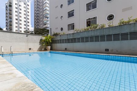 Apartamento à venda com 125m², 3 quartos e 2 vagasÁrea comum - Piscina