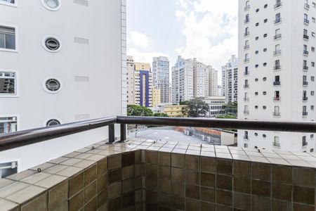 Apartamento à venda com 125m², 3 quartos e 2 vagasQuarto 2