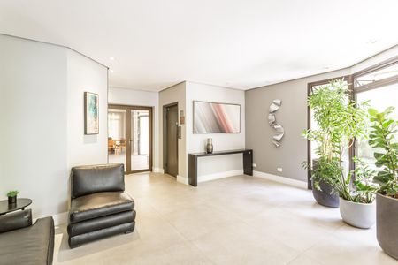 Apartamento à venda com 125m², 3 quartos e 2 vagasHall social