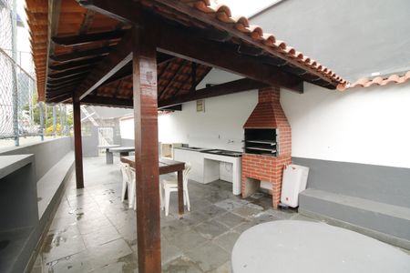 Apartamento para alugar com 60m², 2 quartos e 1 vagaÁrea comum - Churrasqueira