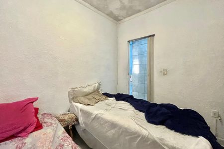 Casa à venda com 110m², 4 quartos e 2 vagas Casa à venda com 110m², 4 quartos e 2 vagasQuarto 2