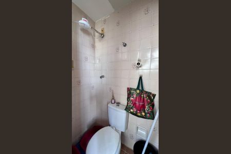 Apartamento à venda com 70m², 3 quartos e 1 vagabanho de serviço