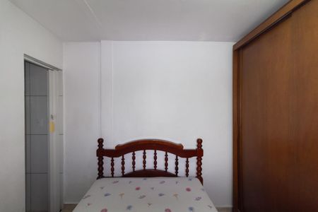 Casa à venda com 216m², 2 quartos e 2 vagasQuarto 2 - Suíte