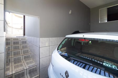 Casa à venda com 216m², 2 quartos e 2 vagasGaragem