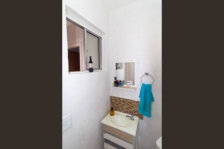 Casa à venda com 216m², 2 quartos e 2 vagasLavabo