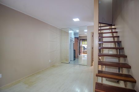 Casa de condomínio à venda com 56m², 2 quartos e 1 vagaSala