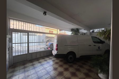 Casa para alugar com 225m², 4 quartos e 3 vagas Casa para alugar com 225m², 4 quartos e 3 vagasGaragem