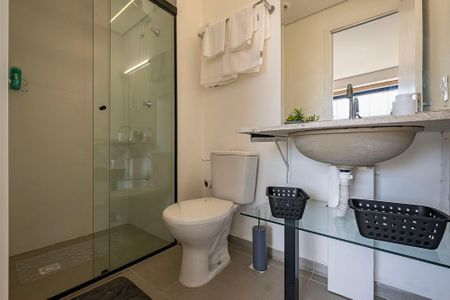 Studio para alugar com 27m², 1 quarto e sem vaga Studio para alugar com 27m², 1 quarto e sem vagaBanheiro