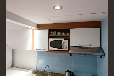 Apartamento à venda com 30m², 1 quarto e sem vaga Apartamento à venda com 30m², 1 quarto e sem vagaSala/Cozinha integrados