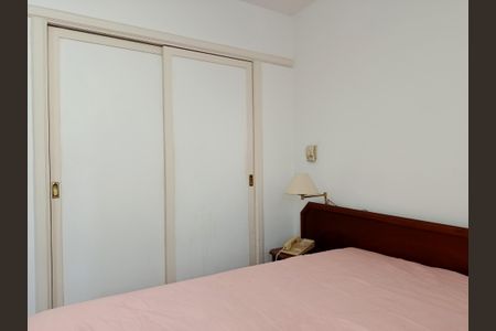 Apartamento à venda com 30m², 1 quarto e sem vaga Apartamento à venda com 30m², 1 quarto e sem vagaSuíte