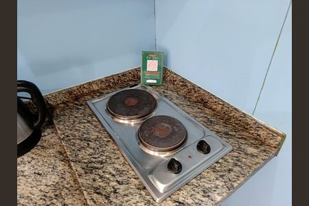 Apartamento à venda com 30m², 1 quarto e sem vaga Apartamento à venda com 30m², 1 quarto e sem vagaSala/Cozinha integrados
