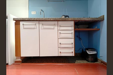 Apartamento à venda com 30m², 1 quarto e sem vaga Apartamento à venda com 30m², 1 quarto e sem vagaSala/Cozinha integrados