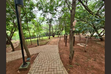 Apartamento para alugar com 67m², 2 quartos e 1 vaga