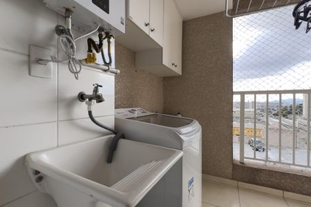 Apartamento à venda com 47m², 2 quartos e 1 vagaCozinha e Área de Serviço