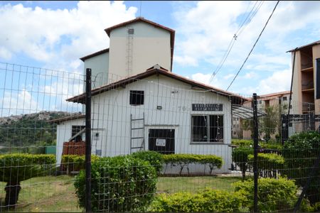 Apartamento para alugar com 48m², 2 quartos e 1 vagaFachada e portaria
