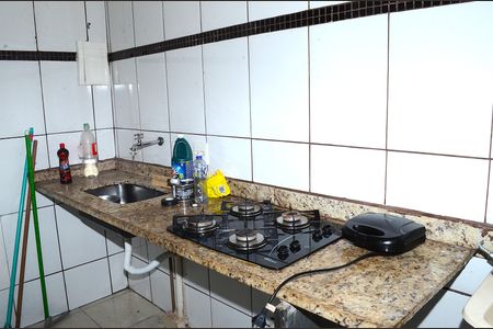 Apartamento para alugar com 48m², 2 quartos e 1 vagaCozinha e Área de Serviço
