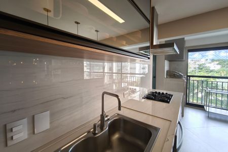 Apartamento à venda com 103m², 3 quartos e 2 vagasCozinha