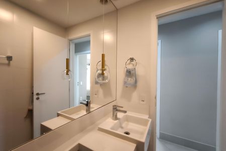 Apartamento à venda com 103m², 3 quartos e 2 vagasBanheiro Social