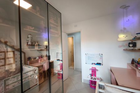 Apartamento à venda com 103m², 3 quartos e 2 vagasQuarto 3