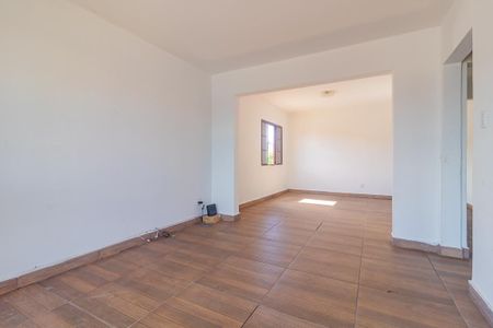 Casa para alugar com 100m², 2 quartos e sem vaga