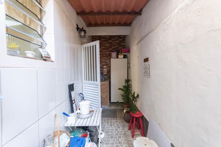 Casa à venda com 200m², 4 quartos e 1 vagaÁrea de Serviço