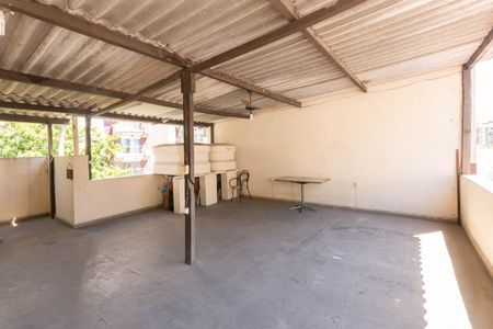 Casa à venda com 200m², 4 quartos e 1 vagaTerraço