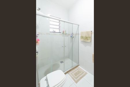 Casa à venda com 200m², 4 quartos e 1 vagaBanheiro 1