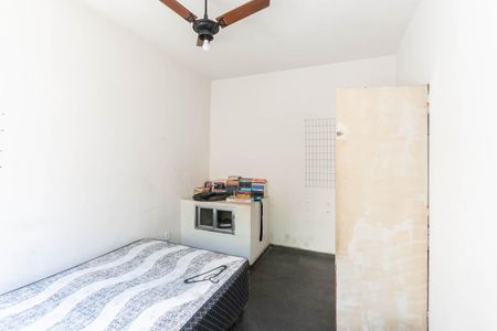 Casa à venda com 200m², 4 quartos e 1 vagaQuarto 3 (segunda andar)