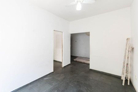 Casa à venda com 200m², 4 quartos e 1 vagaSala  (segunda andar)